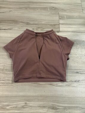 Alphalete - Zip front Crop top with pads - Size S